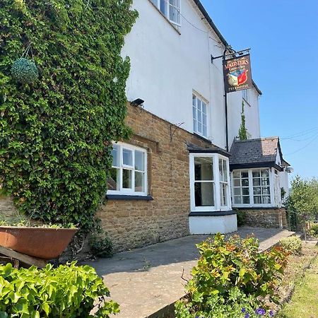 The Maltsters Country Inn Badby Exteriér fotografie